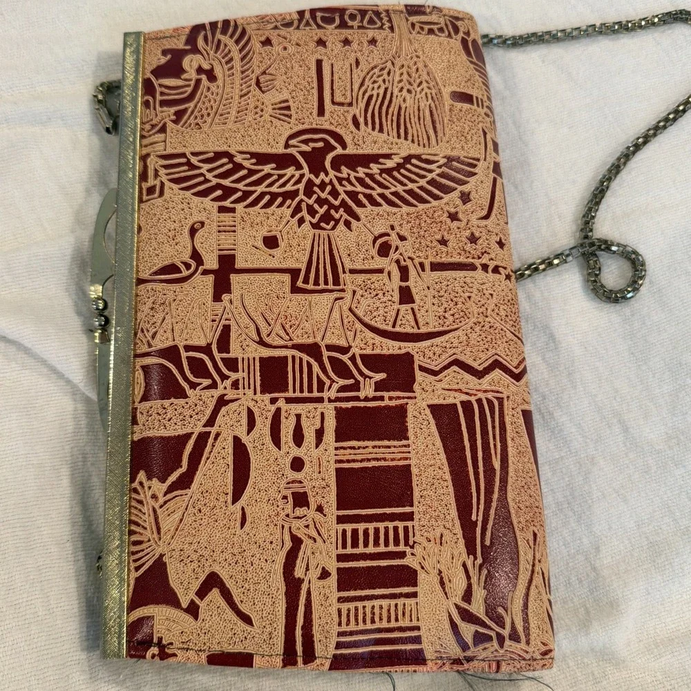 Vtg MCM Egyptian Hieroglyphics Motif Tooled Leather Purse With Gold Tone‎ Chain
